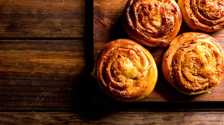 Golfeado operado con queso de mano