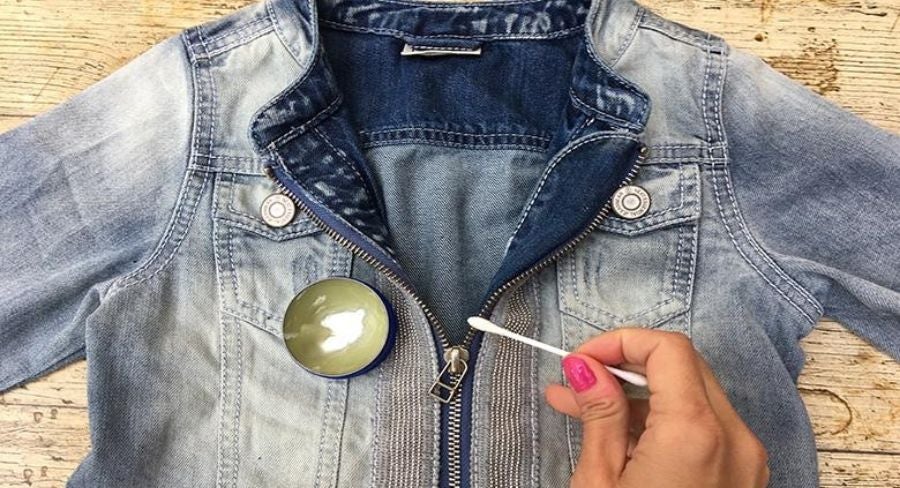 chaqueta de jean con vacelina en el cierre