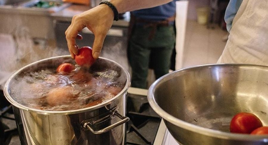 Paso a paso para preparar costillas de cerdo en salsa verde
