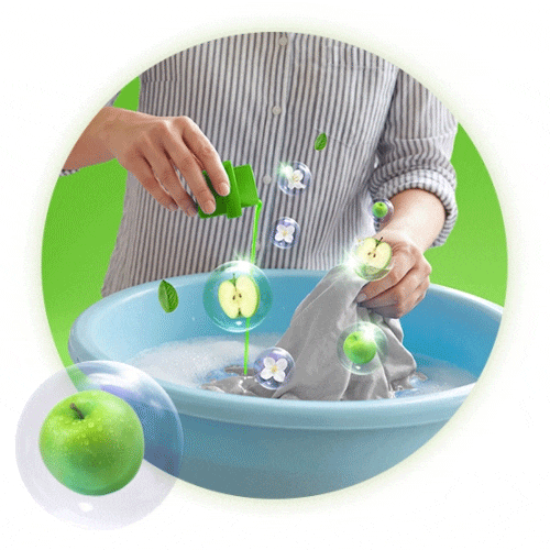 Lavado a mano de prendas con Suavitel Frescura Manzana para proteger tejidos y mantener un aroma fresco.