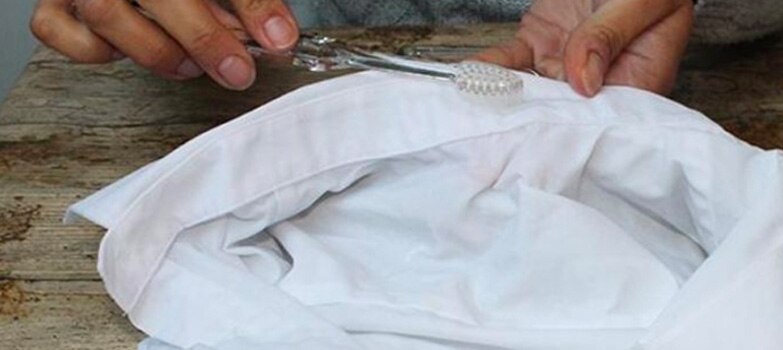 Camisa blanca con cuellos 04