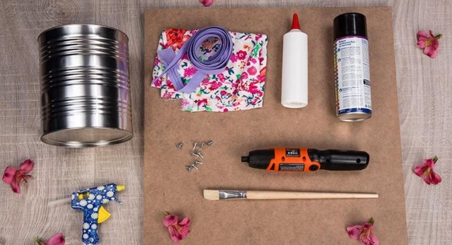 Materiales para hacer un porta toallas para baño con latas