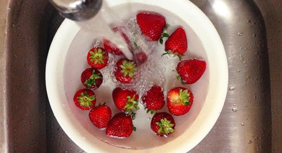 Desinfectar fresas en casa