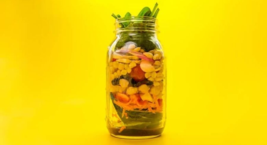 ensaladas en frasco de vidrio 