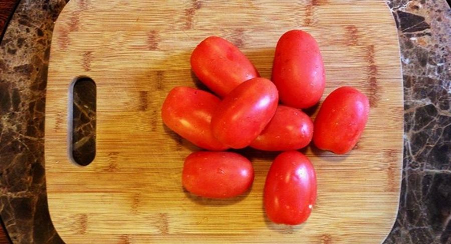 prepara tu propio puré de tomate