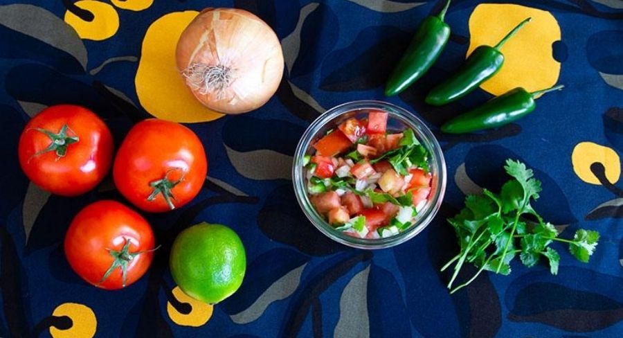 Receta de pasta con camarones, vegetales y crema ácido 