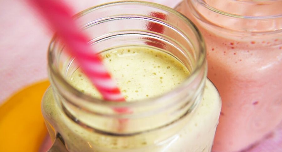 Batidos de fruta para un desayuno rápido