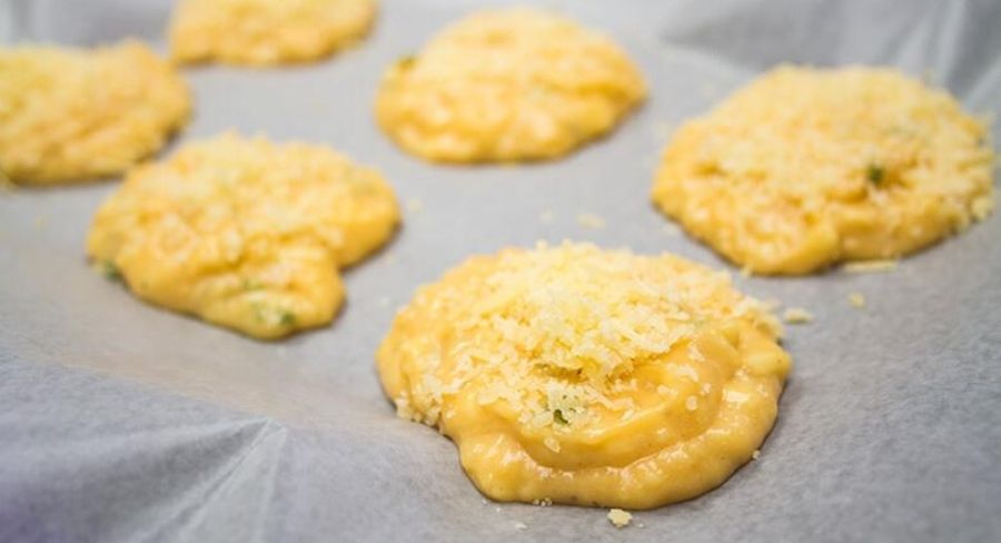 paso a paso para preparar pastelitos de queso horneados