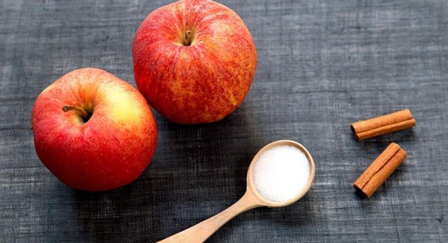 manzanas, azúcar, canela