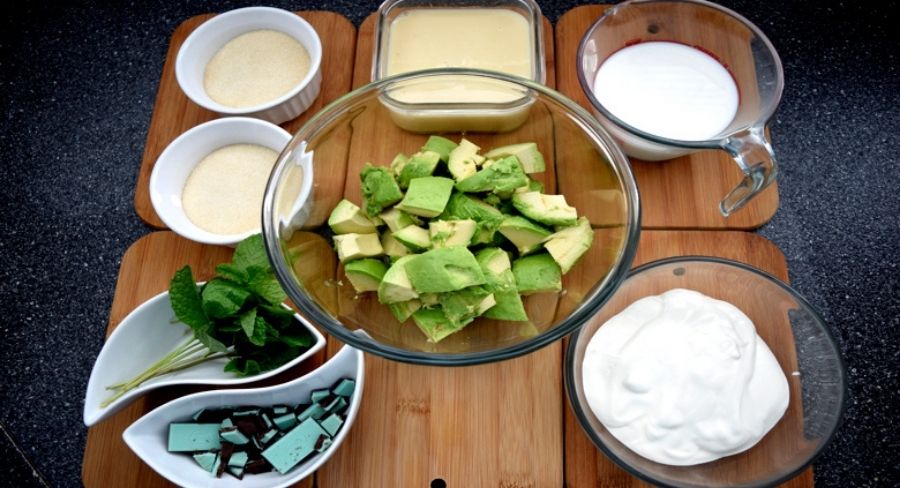 Ingredientes para gelatina de aguacate y menta