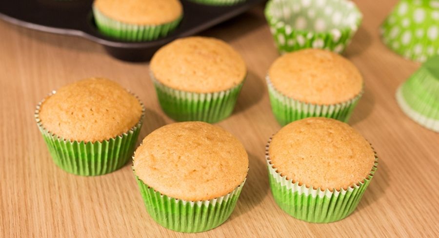 cupcakes sobre la mesa